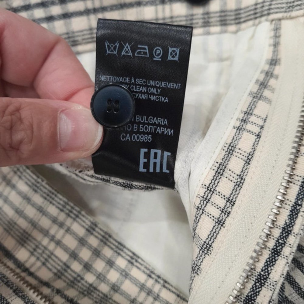 Pants - Picture 6 of 6